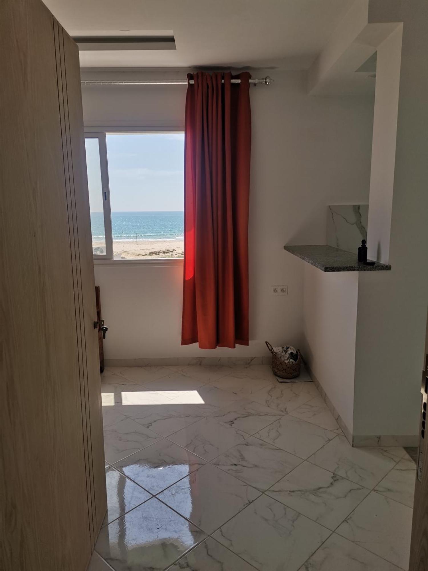 Rare S2 En Front De Mer Maamoura Beach Apartment Nabeul Exterior photo